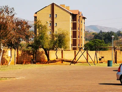 2 Bedroom Apartment To Rent in Pretoria - MDNR.webp