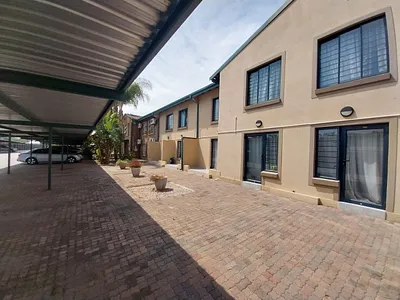 0.5 Bedroom Apartment To Rent in Pretoria - TJIA.webp