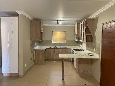 2 Bedroom Apartment To Rent in Pretoria - Ofka.webp