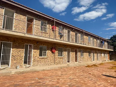 0.5 Bedroom Apartment To Rent in Pretoria - fd2H.webp