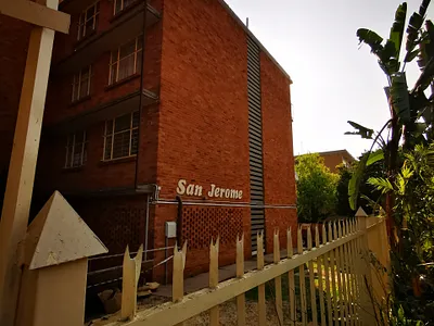 3 Bedroom Apartment To Rent in Pretoria - Zx6U.webp