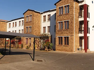 0.5 Bedroom Townhouse To Rent in Pretoria - qKsk.webp