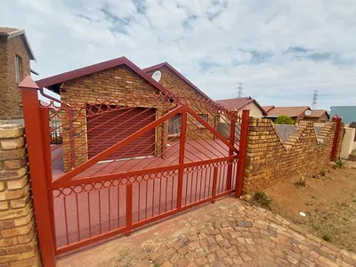 3 Bedroom House To Rent in Pretoria - E8Dd.webp