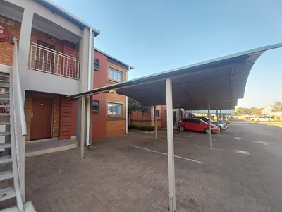 2.5 Bedroom Apartment For Sale in Pretoria - r3FW.webp