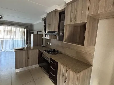 2 Bedroom Apartment For Sale in Pretoria - VMLV.webp