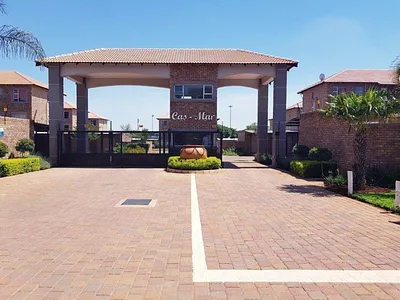 2 Bedroom Apartment To Rent in Pretoria - Gtm8.webp