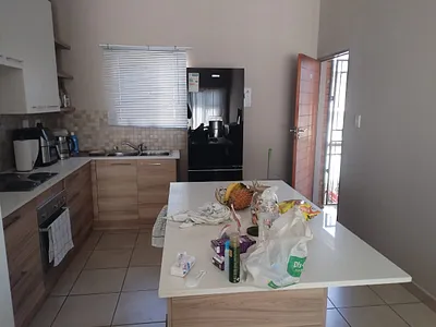2 Bedroom Apartment To Rent in Pretoria - TvWW.webp