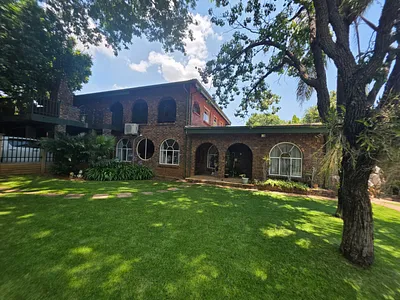 5 Bedroom House For Sale in Pretoria - vCKh.webp