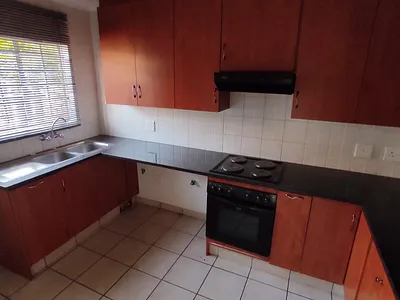 3 Bedroom Townhouse For Sale in Pretoria - ySgU.webp