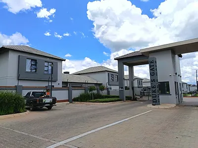 3 Bedroom Townhouse To Rent in Pretoria - lqZ0.webp