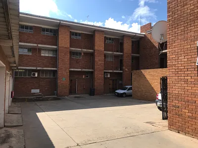 0.5 Bedroom Apartment To Rent in Pretoria - sNqS.webp