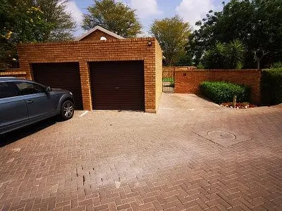 3 Bedroom Townhouse To Rent in Pretoria - YOcn.webp