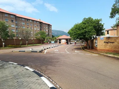 2 Bedroom Apartment To Rent in Pretoria - FcuX.webp