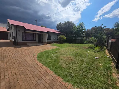 3 Bedroom House To Rent in Pretoria - aks7.webp