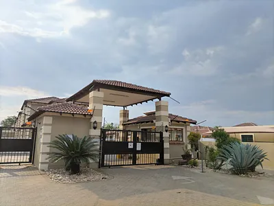 2 Bedroom Apartment To Rent in Pretoria - EMvS.webp