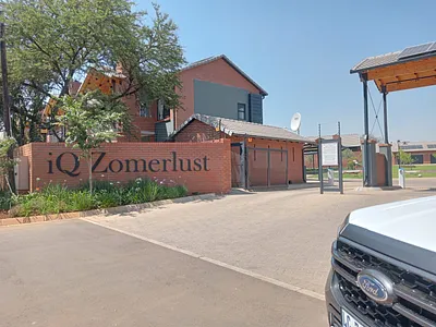3 Bedroom Townhouse To Rent in Pretoria - J2cm.webp