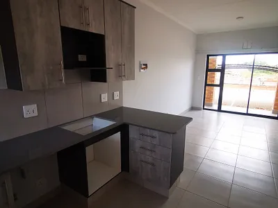2 Bedroom Apartment To Rent in Pretoria - DbMj.webp
