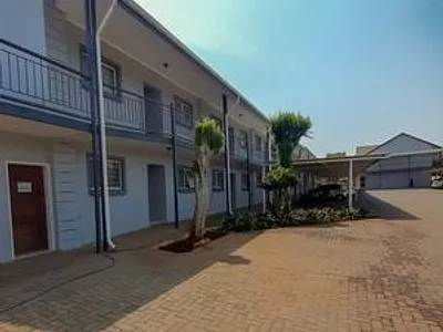 1 Bedroom Apartment To Rent in Pretoria - 3xl0.webp