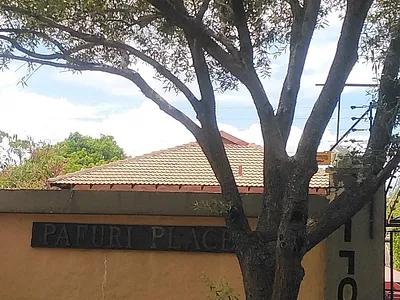 2 Bedroom Apartment To Rent in Pretoria - j1Ag.webp