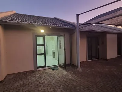 1 Bedroom Apartment To Rent in Pretoria - Z3oa.webp