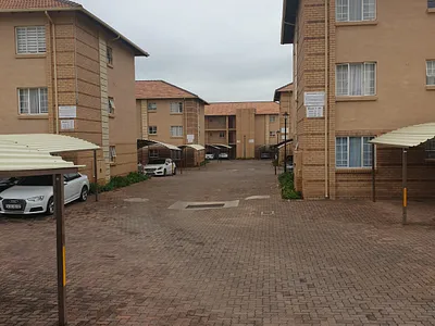 2 Bedroom Apartment To Rent in Pretoria - 7M4A.webp