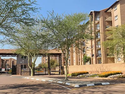 2 Bedroom Apartment For Sale in Pretoria - F7SV.webp