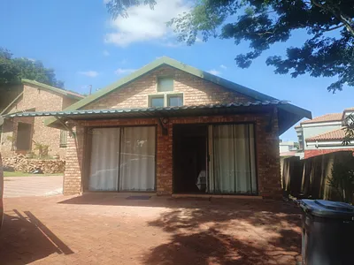 0.5 Bedroom Apartment To Rent in Pretoria - Qnyu.webp