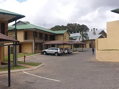 3 Bedroom Townhouse To Rent in Cullinan - 8M6D.webp