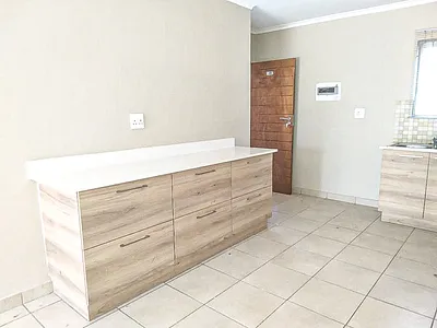 2 Bedroom Apartment To Rent in Pretoria - 4vE7.webp