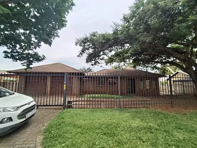 4 Bedroom House To Rent in Pretoria - iz9g.webp