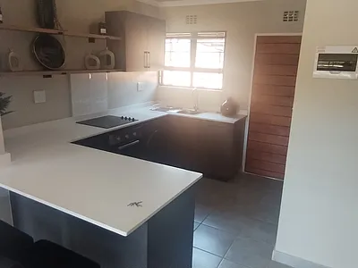 2 Bedroom Apartment To Rent in Pretoria - oyI0.webp