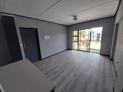 3 Bedroom Apartment To Rent in Pretoria - LoVg.webp