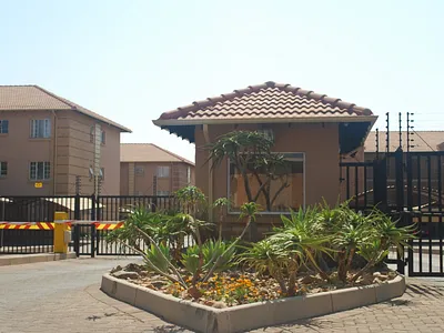 1 Bedroom Apartment To Rent in Pretoria - w6YB.webp