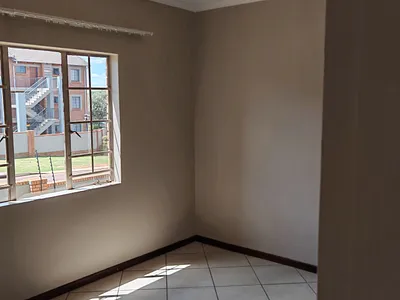 2 Bedroom Apartment For Sale in Midrand - vbp5.webp