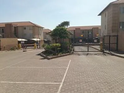 2 Bedroom Apartment To Rent in Pretoria - PHrL.webp