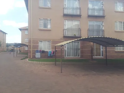 2 Bedroom Townhouse To Rent in Pretoria - PAIc.webp