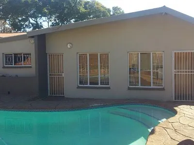 2 Bedroom Apartment To Rent in Pretoria - GwxM.webp