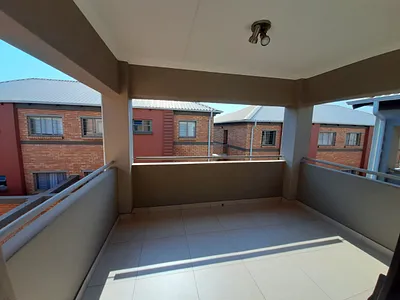 2 Bedroom Apartment To Rent in Pretoria - img