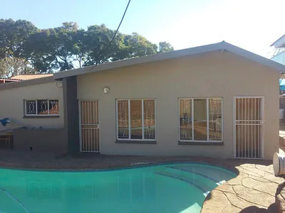 2 Bedroom Apartment To Rent in Pretoria - iJRI.webp