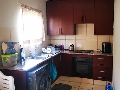 3 Bedroom Apartment To Rent in Pretoria - Rq4p.webp