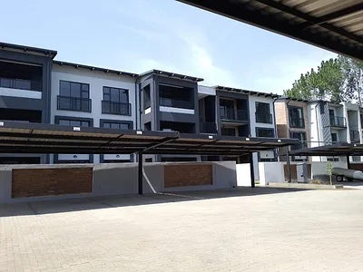 3 Bedroom Townhouse To Rent in Pretoria - BPfs.webp