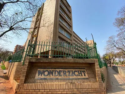 1 Bedroom Apartment To Rent in Pretoria - kzMQ.webp