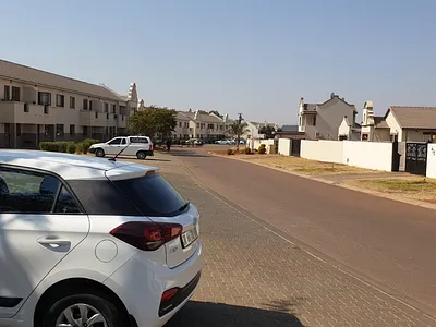 2 Bedroom Apartment To Rent in Akasia - JH5J.webp