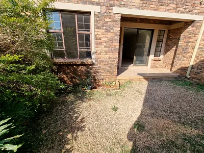 2 Bedroom Apartment For Sale in Pretoria - s6Ft.webp