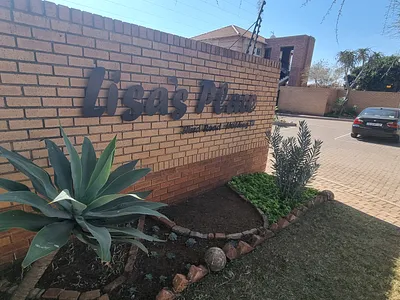 0.5 Bedroom Apartment To Rent in Pretoria - 9F6D.webp