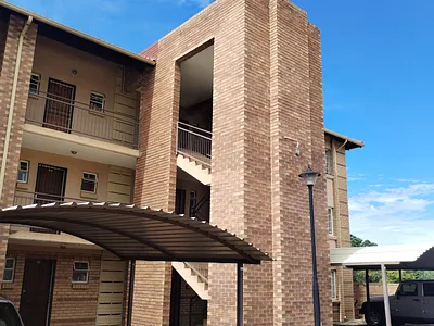 0.5 Bedroom Apartment To Rent in Pretoria - P7X5.webp