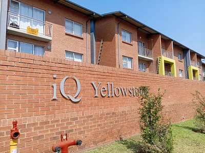 2 Bedroom Apartment To Rent in Pretoria - U24t.webp