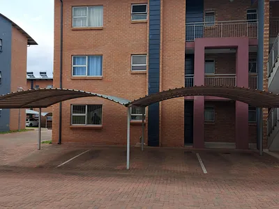 2 Bedroom Apartment To Rent in Pretoria - oFNd.webp