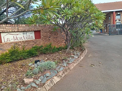 1 Bedroom Apartment To Rent in Pretoria - JxnX.webp