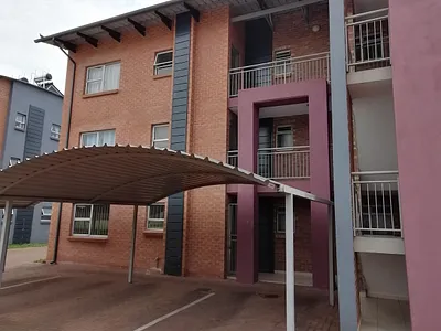 2 Bedroom Townhouse To Rent in Pretoria - KDWI.webp
